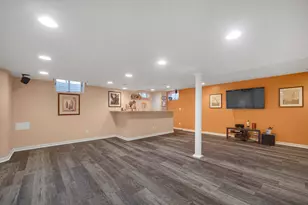 10621 Erie Dr E, Crown Point, IN 46307 - Photo 29