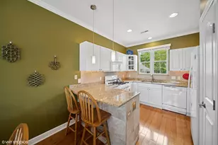 170 Lake Shore Dr, Michigan City, IN 46360 - Photo 5