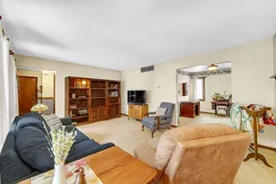 9143 Southmoor Ave, Highland, IN 46322 - Photo 5