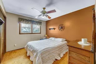 9143 Southmoor Ave, Highland, IN 46322 - Photo 17