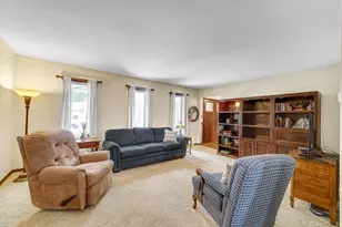 9143 Southmoor Ave, Highland, IN 46322 - Photo 3