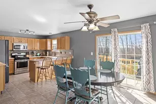 507 Galway Dr, Valparaiso, IN 46385 - Photo 7