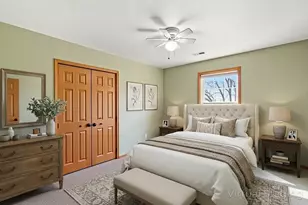 507 Galway Dr, Valparaiso, IN 46385 - Photo 13