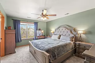 507 Galway Dr, Valparaiso, IN 46385 - Photo 9