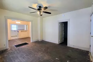 509 N Cullen St, Rensselaer, IN 47978 - Photo 9