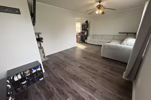 749 Acadia Rd, Valparaiso, IN 46385 - Photo 5