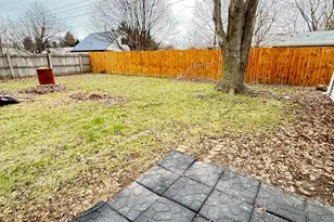 749 Acadia Rd, Valparaiso, IN 46385 - Photo 9