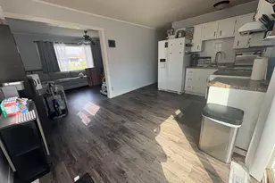 749 Acadia Rd, Valparaiso, IN 46385 - Photo 3