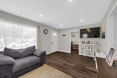 7411 Marshall Avenue, Hammond, IN 46323 - Photo 3