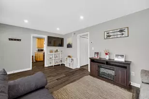 7411 Marshall Ave, Hammond, IN 46323 - Photo 5