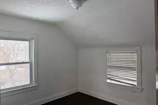 6019 Wallace Rd, Hammond, IN 46320 - Photo 7