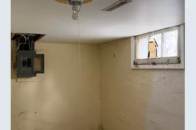 6019 Wallace Road, Hammond, IN 46320 - Photo 9