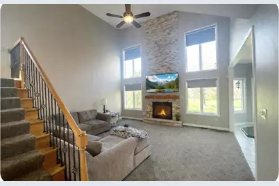 10588 Erie Drive, Crown Point, IN 46307 - Photo 9