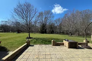 10588 Erie Dr, Crown Point, IN 46307 - Photo 5