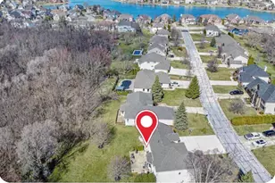 10588 Erie Dr, Crown Point, IN 46307 - Photo 39