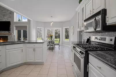 10588 Erie Drive, Crown Point, IN 46307 - Photo 15