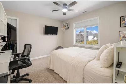 10588 Erie Drive, Crown Point, IN 46307 - Photo 17