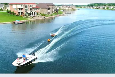 10588 Erie Drive, Crown Point, IN 46307 - Photo 39