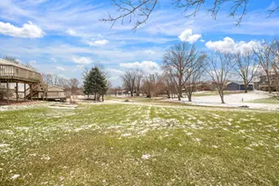 7139 W 83rd Pl, Crown Point, IN 46307 - Photo 21