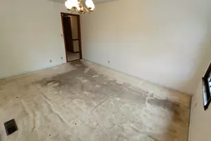 1308 Del Vista Dr, Valparaiso, IN 46385 - Photo 9