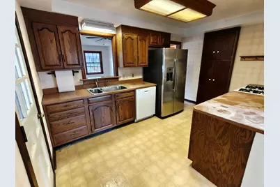 1308 Del Vista Drive, Valparaiso, IN 46385 - Photo 13