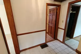 1308 Del Vista Dr, Valparaiso, IN 46385 - Photo 7