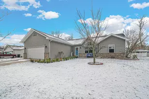 7401 Belplane Ct, Portage, IN 46368 - Photo 3