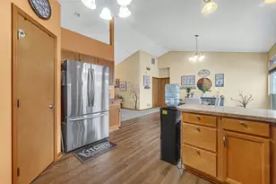 7401 Belplane Ct, Portage, IN 46368 - Photo 15