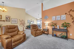 7401 Belplane Ct, Portage, IN 46368 - Photo 7