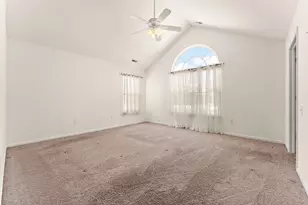 2426 Allison Cir, Valparaiso, IN 46383 - Photo 27