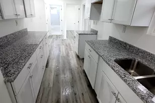 1125 Dallas St, Gary, IN 46406 - Photo 9