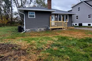 1125 Dallas St, Gary, IN 46406 - Photo 3