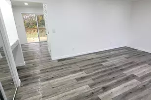 1125 Dallas St, Gary, IN 46406 - Photo 11