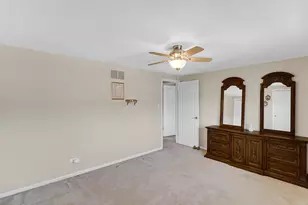 9323 Belmont Ave, Saint John, IN 46373 - Photo 17