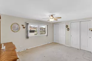 9323 Belmont Ave, Saint John, IN 46373 - Photo 15