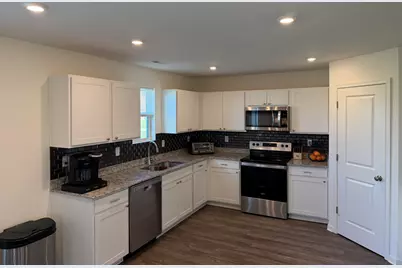 845 W Scipio Drive, La Porte, IN 46350 - Photo 5