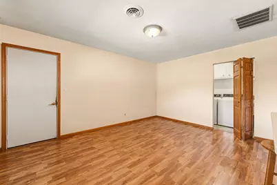 736 N Glenwood Avenue, Griffith, IN 46319 - Photo 9