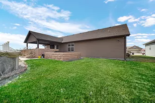 1913 Holly St SE, Demotte, IN 46310 - Photo 33