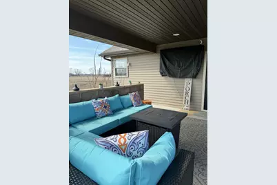 1913 Holly Street SE, Demotte, IN 46310 - Photo 29