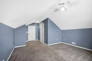 1913 Holly St SE, Demotte, IN 46310 - Photo 25