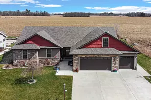 1913 Holly St SE, Demotte, IN 46310 - Photo 39