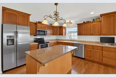 1351 Dalemont Way, Dyer, IN 46311 - Photo 3