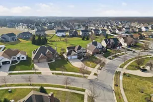 1144 Mary Ellen Dr, Crown Point, IN 46307 - Photo 41