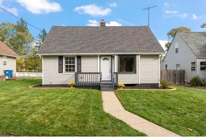 301 W Bates Street, Hebron, IN 46341 - Photo 1