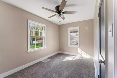 301 W Bates Street, Hebron, IN 46341 - Photo 9