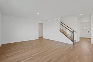 7622 W 107th Pl, Crown Point, IN 46307 - Photo 5