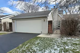2324 Deerpath Dr W, Schererville, IN 46375 - Photo 1
