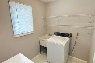 2324 Deerpath Dr W, Schererville, IN 46375 - Photo 15