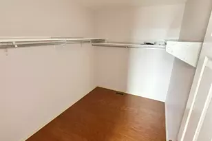 2324 Deerpath Dr W, Schererville, IN 46375 - Photo 11