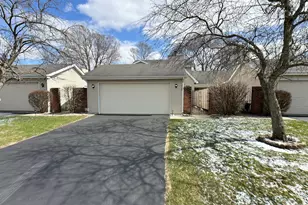 2324 Deerpath Dr W, Schererville, IN 46375 - Photo 21